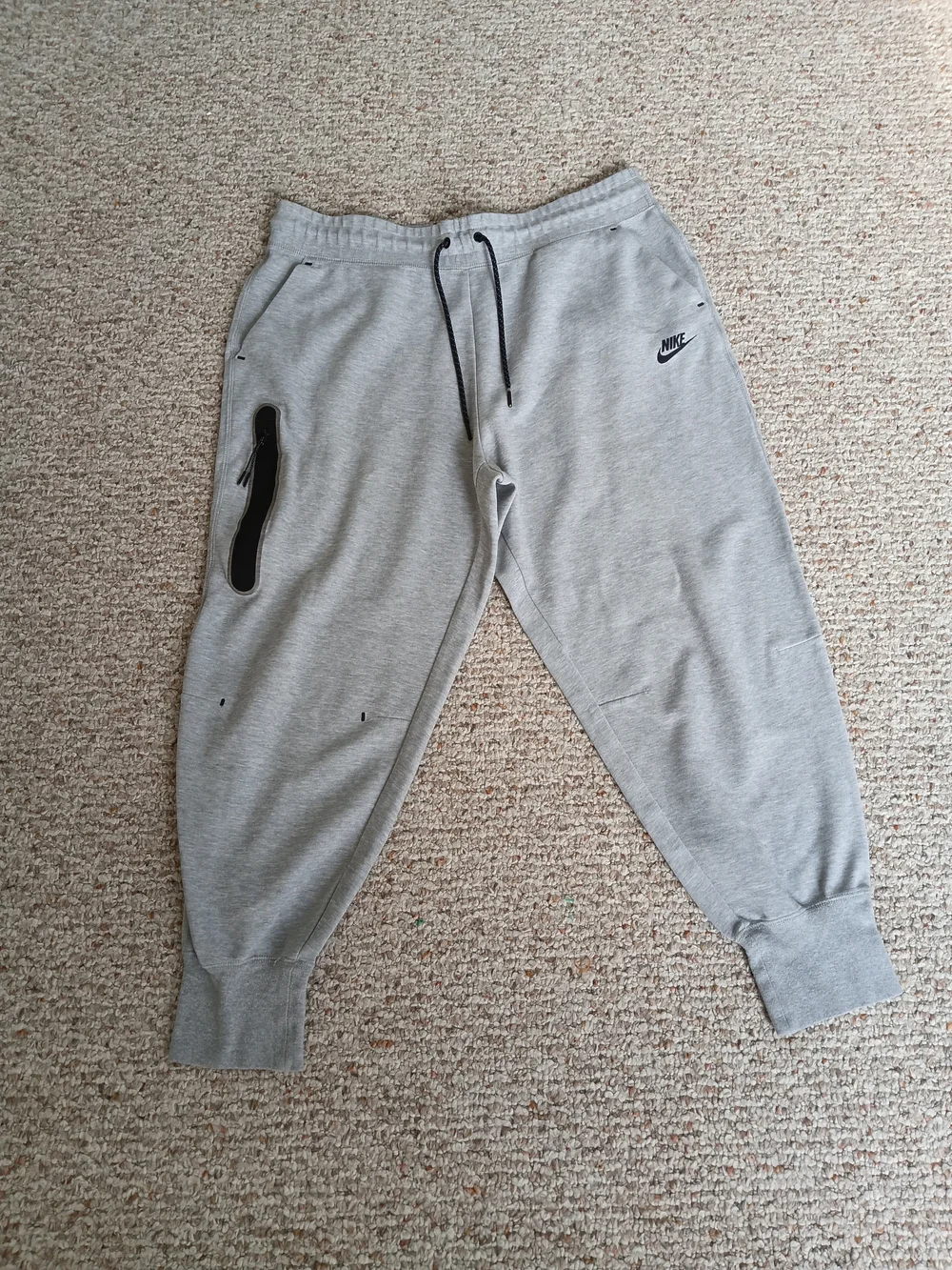 Nike Men's Sportswear Tech Gray Fleece Jogger Pants Size XL
